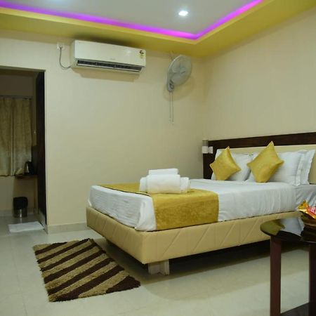 Bensen Hotel Puri Exterior photo